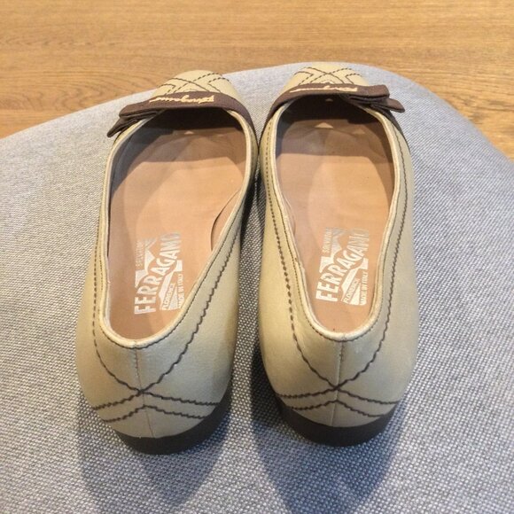 Salvatore Ferragamo Buyme Metallic Taupe Flat Women’s Shoes 6 - Picture 7 of 9